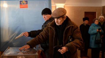 СБУ сочинила объяснение высокой явке на Донбассе: Заманивают коммунистической музыкой