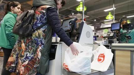 Что безумно веселит Такера Карлсона в «российских планах на Европу» Что безумно веселит Такера Карлсона в «российских планах на Европу»