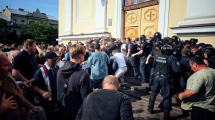 Остался один шаг до полного запрета православной церкви на Украине