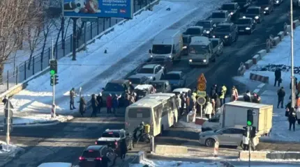 Киев захлестнули массовые акции протеста: дороги перекрыты