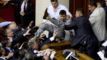 Цирк и клоуны остались: украинский «политикум» как есть Цирк и клоуны остались: украинский «политикум» как есть