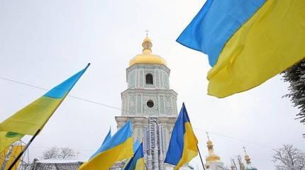 На захваты православных храмов киевский режим дал отмашку