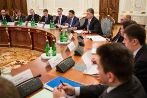 Украина реформирует судебную систему на западный манер Украина реформирует судебную систему на западный манер