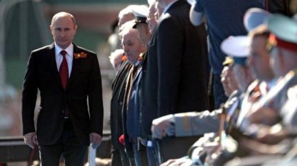 Владимир Путин поздравил россиян с годовщиной Победы Владимир Путин поздравил россиян с годовщиной Победы