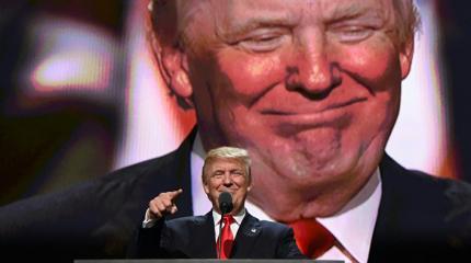 Главный провал Порошенко: Трамп мечтает о личном разговоре с Путиным Главный провал Порошенко: Трамп мечтает о личном разговоре с Путиным