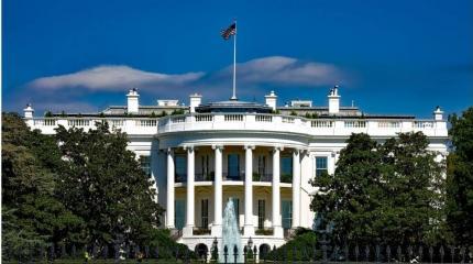 Высокомерие американских элит сыграло на руку России и Китаю Высокомерие американских элит сыграло на руку России и Китаю