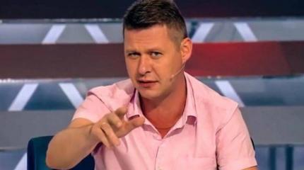 Чаплыга предсказал резкую смену курса Украины в сторону России Чаплыга предсказал резкую смену курса Украины в сторону России