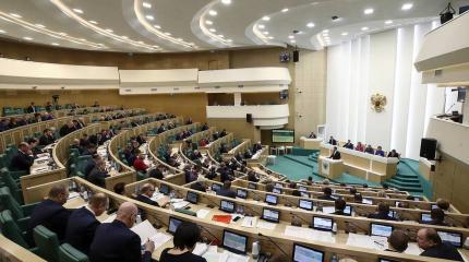 Путин оценил работу депутатов и сенаторов Путин оценил работу депутатов и сенаторов
