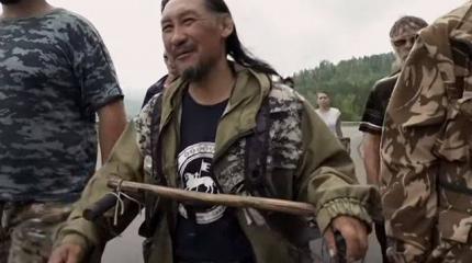 Отпустили актера, задержали шамана: глумление над государством продолжается