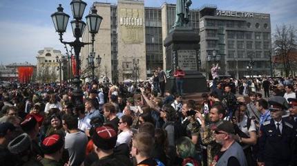 "Полиция применила газ": почему Москве такое и не снилось