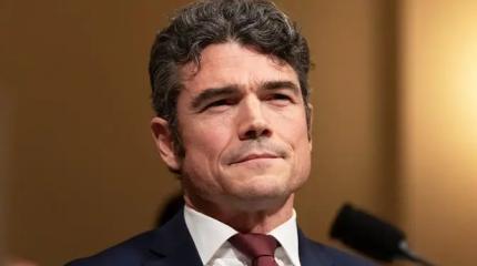 Это измена: Дональду Трампу дал под дых его же главный разведчик