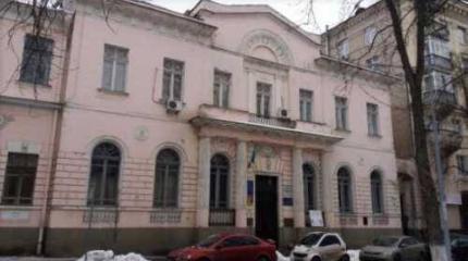 Почем память нации? Кто и как промывает украинские мозги