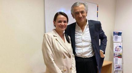 Архитектор геноцида Бернар-Анри Леви прилетел на помощь Тихановской Архитектор геноцида Бернар-Анри Леви прилетел на помощь Тихановской