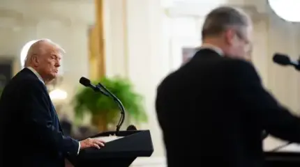 Сверхсекретные досье: Лондон готовит удар по репутации президента США