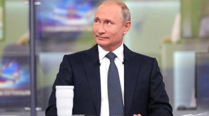 Путин безальтернативен Путин безальтернативен