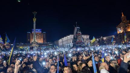 На годовщину Майдана власти организуют «танцы на костях» На годовщину Майдана власти организуют «танцы на костях»