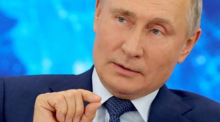 Путин предложил отменить возрастные ограничения для госслужащих