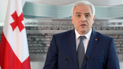 Глава МВД Грузии Мгебришвили о Саакашвили: Он нам на ... не нужен Глава МВД Грузии Мгебришвили о Саакашвили: Он нам на ... не нужен