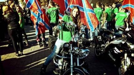 В Донецке состоялся праздник в честь полугода независимости ДНР В Донецке состоялся праздник в честь полугода независимости ДНР