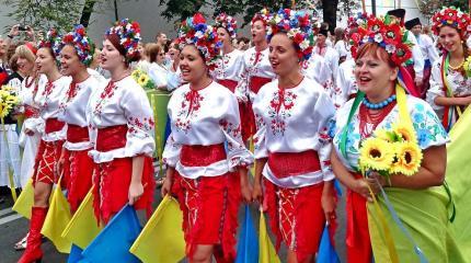 Нищеброды всегда носили вышиванку Нищеброды всегда носили вышиванку