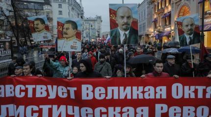 Может ли Россия жить без идеологии? Может ли Россия жить без идеологии?