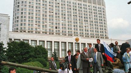 Россияне не встанут на защиту демократии в случае повторения путча 1991 года Россияне не встанут на защиту демократии в случае повторения путча 1991 года