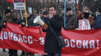 Жители ДНР поддержили Захарченко - только в Россию Жители ДНР поддержили Захарченко - только в Россию