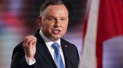 Польша намерена потребовать от России компенсацию за Катынь Польша намерена потребовать от России компенсацию за Катынь