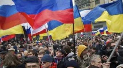 Украину продолжают исследовать на разрыв с Россией