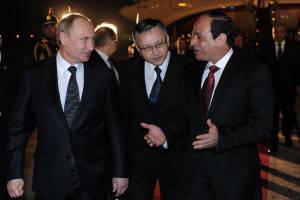 Путина в Каире встретили увертюрой «Вставайте, люди русские» Путина в Каире встретили увертюрой «Вставайте, люди русские»
