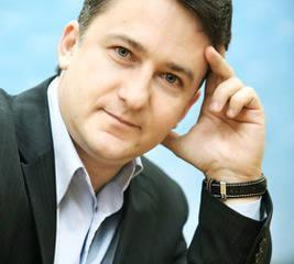 Биография: Анатолий Никифоров Биография: Анатолий Никифоров