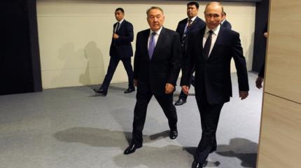 Порошенко и его «упыри»: что мешает Назарбаеву примирить Россию и Украину? Порошенко и его «упыри»: что мешает Назарбаеву примирить Россию и Украину?