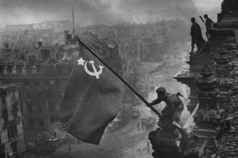 Ответ "экспертам": 9 Мая – День Победы, а не Скорби Ответ "экспертам": 9 Мая – День Победы, а не Скорби