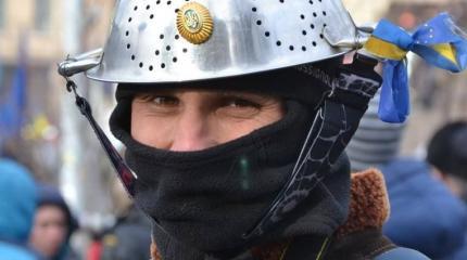 Премия Дарвіна по-украински: герой Майдана умер, подавившись флагом России Премия Дарвіна по-украински: герой Майдана умер, подавившись флагом России