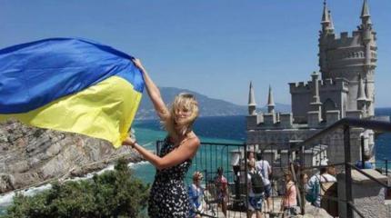 В Крыму освистали призыв Киева «не шастать» украинцам в Россию В Крыму освистали призыв Киева «не шастать» украинцам в Россию