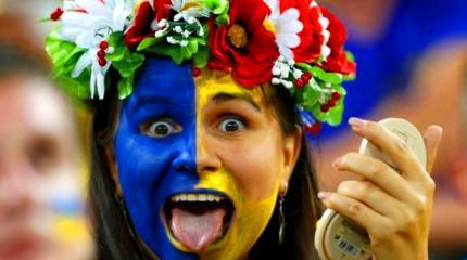 Языковой скандал в Киеве: украинку вынудили говорить по-русски Языковой скандал в Киеве: украинку вынудили говорить по-русски