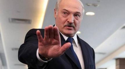 Батька своего не упустит: Лукашенко «наводит мосты» с Зеленским Батька своего не упустит: Лукашенко «наводит мосты» с Зеленским