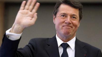 Мэр Ниццы вступился за Россию и стал «твиттить» по-русски Мэр Ниццы вступился за Россию и стал «твиттить» по-русски
