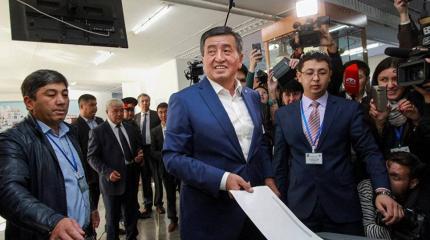 Посвящение в президенты по-киргизски (II) Посвящение в президенты по-киргизски (II)