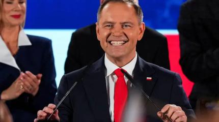 Деревня наносит ответный удар. Поляк Навроцкий станет проблемой для Украины Деревня наносит ответный удар. Поляк Навроцкий станет проблемой для Украины
