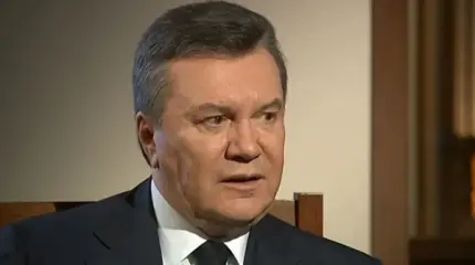 Виктор Янукович прибыл в Волгоград на яхте и прогулялся по городу