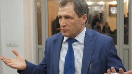 Спикер гордумы Володин пожаловался, что не хватает денег на цветы и конфеты Спикер гордумы Володин пожаловался, что не хватает денег на цветы и конфеты
