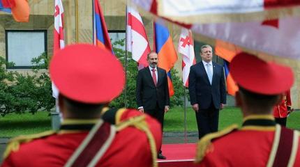 Визит Пашиняна в Грузию с символично-историческим оттенком Визит Пашиняна в Грузию с символично-историческим оттенком