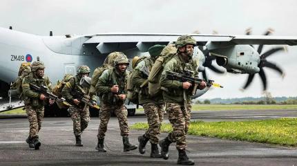 «Стальные дикобразы» окружают Россию