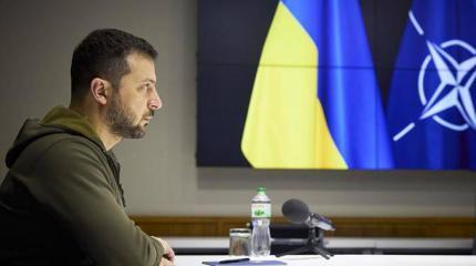 Украине готовят мир под американским сапогом Украине готовят мир под американским сапогом