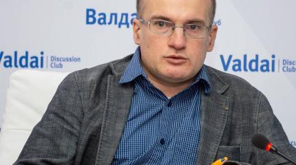 Кашин: «Китай нацелен на мир, но оставляет за собой право применить силу» Кашин: «Китай нацелен на мир, но оставляет за собой право применить силу»