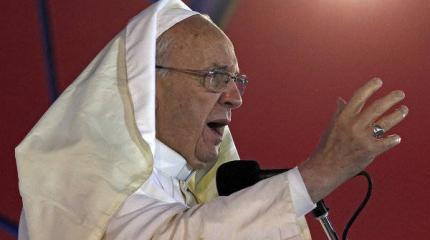 Папа римский назвал три большие трагедии ХХ века Папа римский назвал три большие трагедии ХХ века