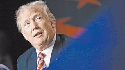 Почему Трамп то грозит России, то извиняется? Почему Трамп то грозит России, то извиняется?
