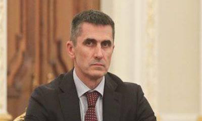 Театр начинается с вешалки, а Украина - с коррупции Театр начинается с вешалки, а Украина - с коррупции