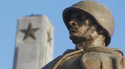 Россия и Израиль призовут Европу осудить снос советских памятников в Польше